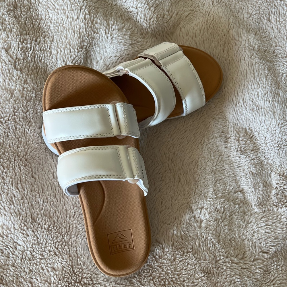 Reef Sandals NWOT